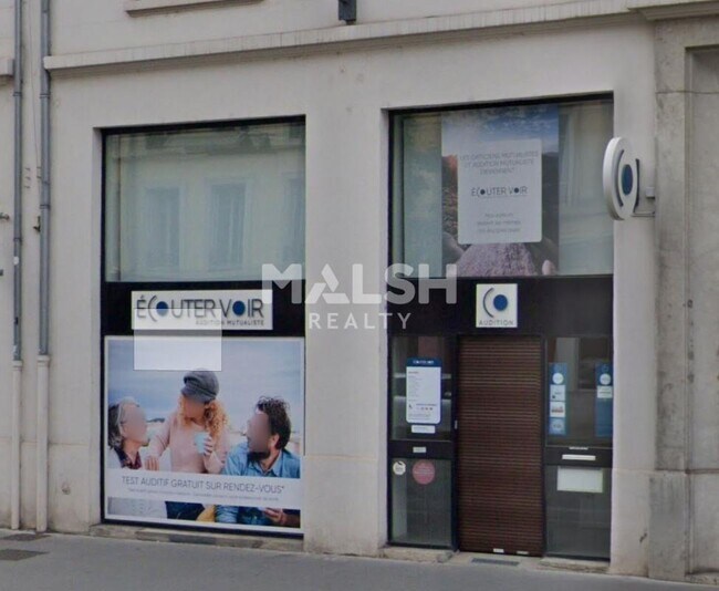 Plus de détails pour Local commercial à louer