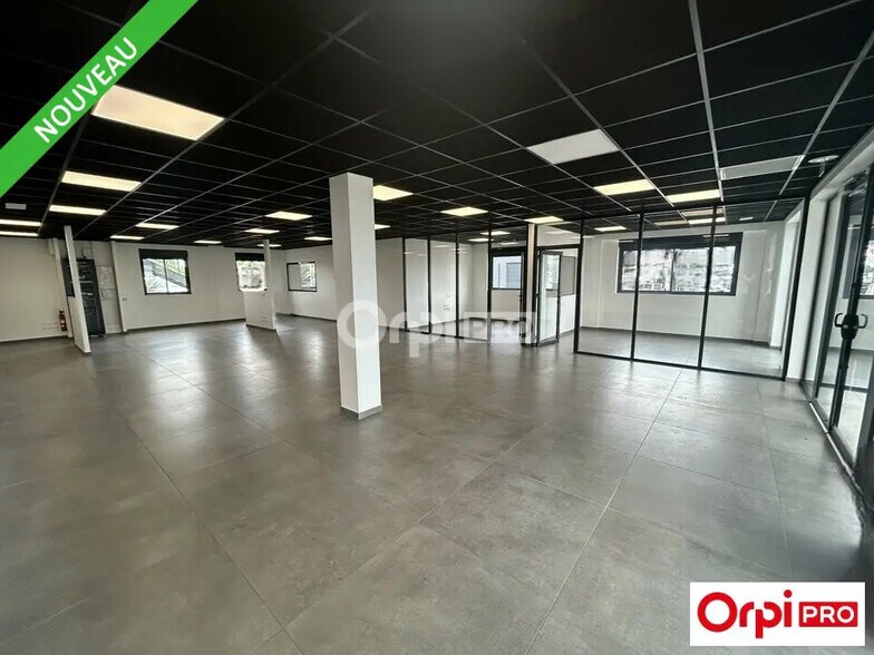 Bureau dans Portes-lès-Valence à louer - Photo intérieure – Image 2 sur 4