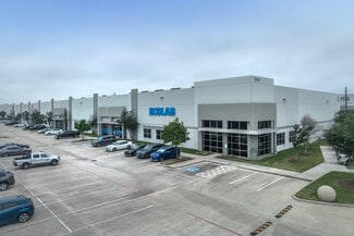 Plus de détails pour 8846 N Sam Houston Pky W, Houston, TX - Industriel/Logistique à louer