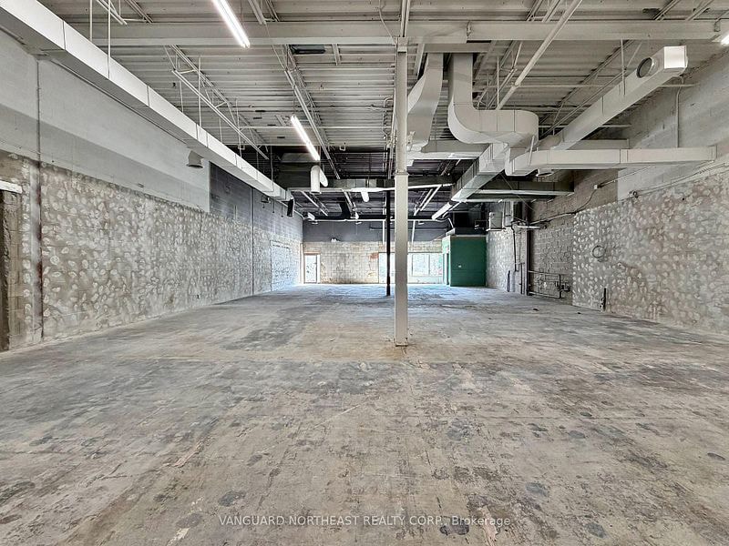 3790-3820 Victoria Park Av, Toronto, ON à louer Photo intérieure– Image 1 sur 4