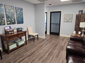 770-790 W Shaw Ave, Fresno, CA à louer Photo intérieure– Image 2 sur 4