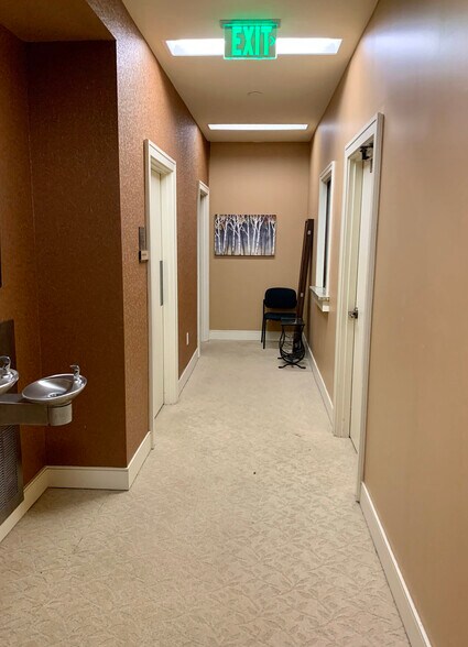 215 Sheraton Blvd, Macon-Bibb, GA à louer - Photo de l’immeuble – Image 2 sur 8