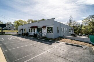Plus de détails pour 2501 N Augusta St, Staunton, VA - Local commercial à vendre