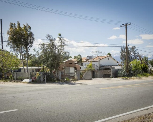 3610 Cajon Blvd, San Bernardino, CA à vendre - Photo principale – Image 1 sur 1