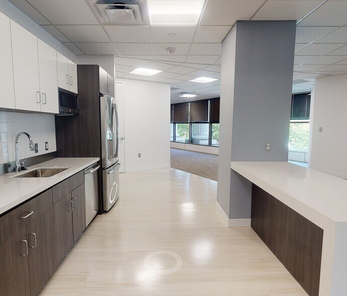 1650 King St, Alexandria, VA à louer - Numérisation 3D Matterport – Image 2 sur 11