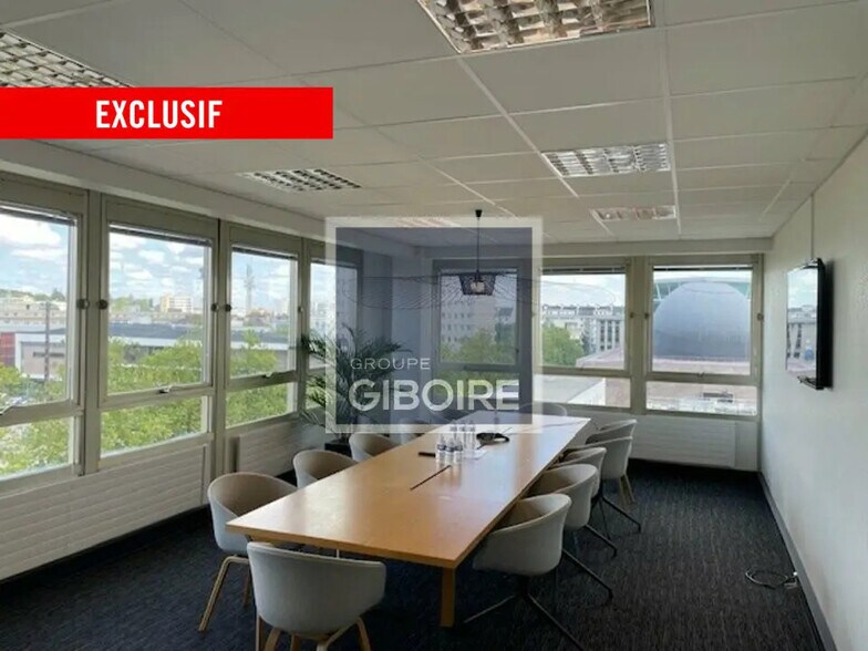 Bureau dans Rennes à louer - Photo de l’immeuble – Image 1 sur 13