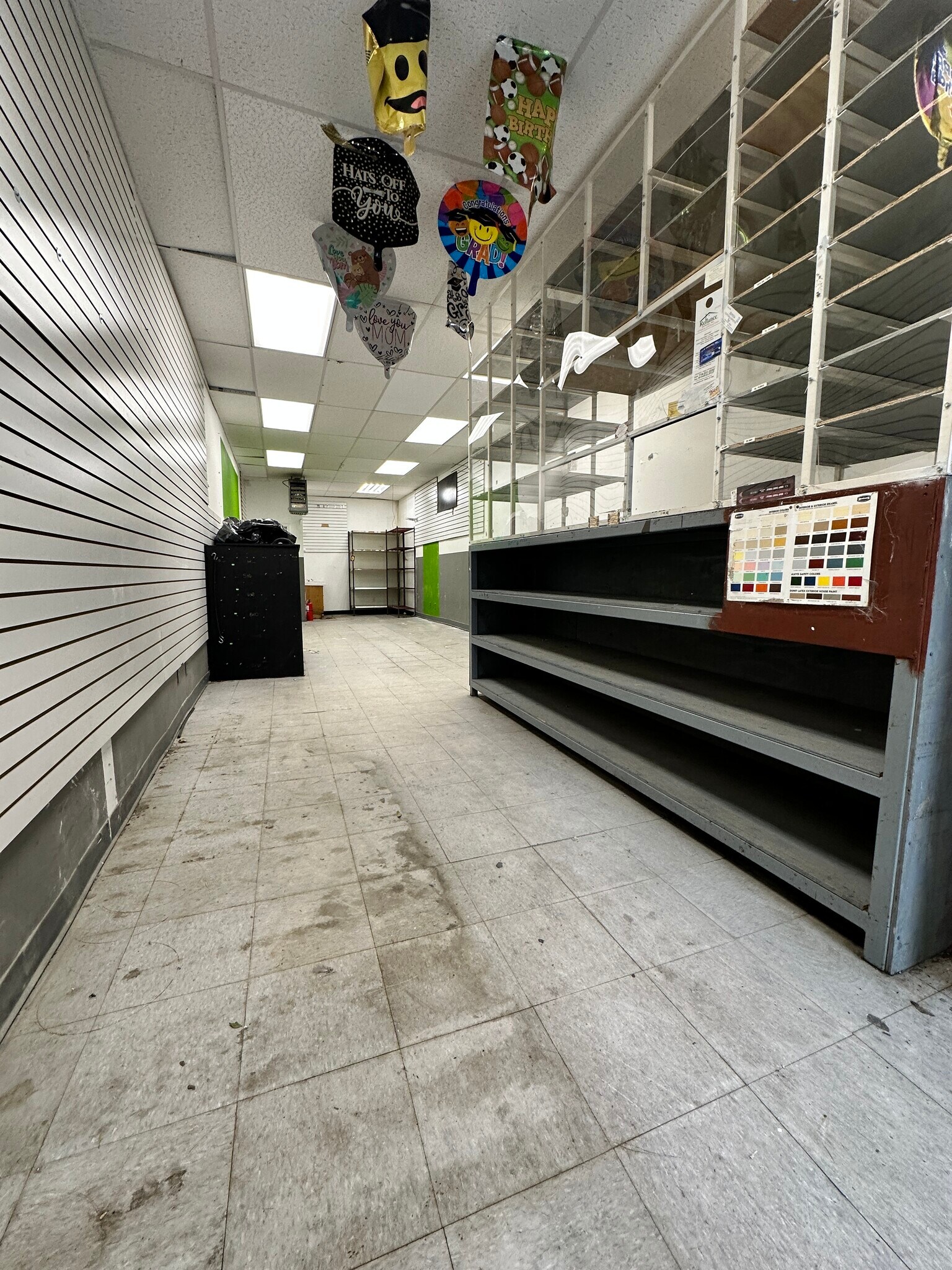 709 Mace Ave, Bronx, NY à louer Photo de l’immeuble– Image 1 sur 5