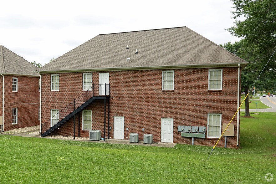 173 Tucker Rd, Helena, AL à louer - Photo de l’immeuble – Image 3 sur 21