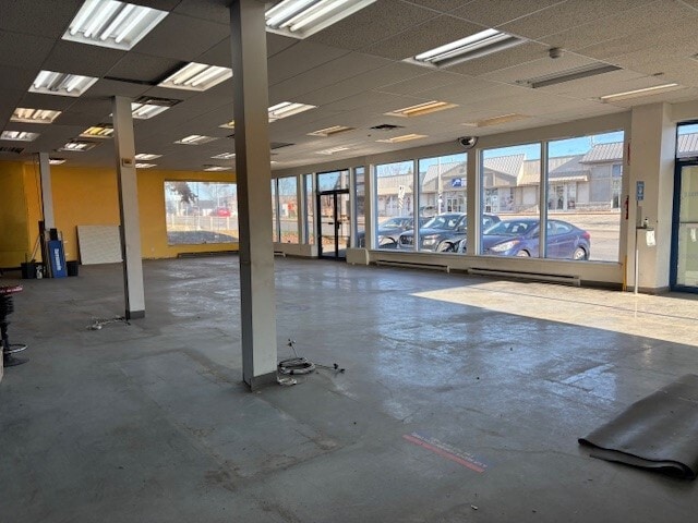 412 Boul Arthur-Sauvé, Saint-eustache, QC à louer - Photo intérieure – Image 2 sur 5