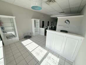 886-888 W Bay Ave, Barnegat, NJ à louer Photo intérieure– Image 1 sur 9