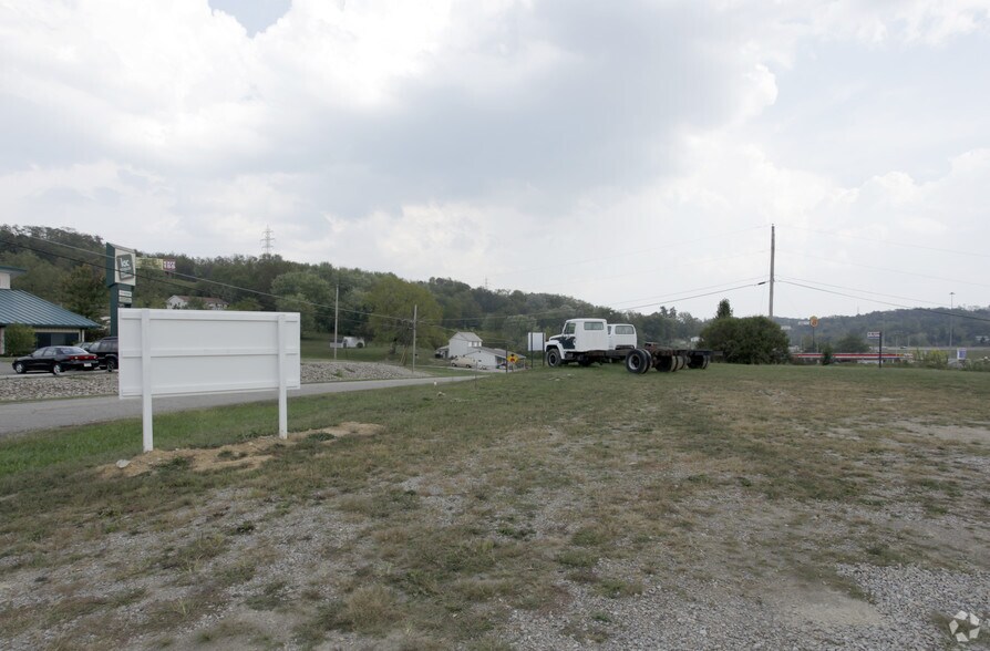 2669 National Rd, Zanesville, OH à vendre - Photo de l’immeuble – Image 2 sur 4