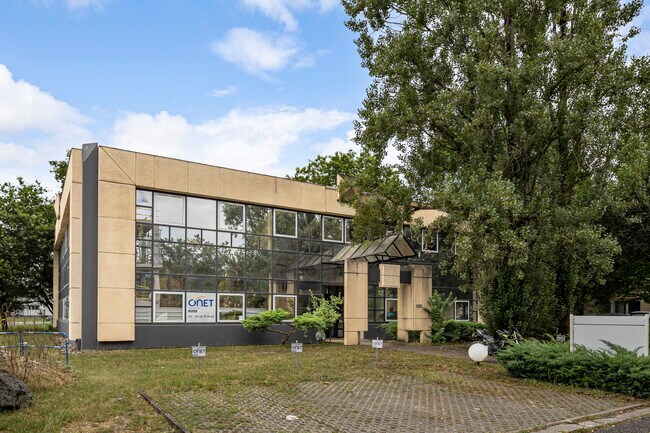 Plus de détails pour 9 Avenue Léonard De Vinci, Pessac - Bureau à louer