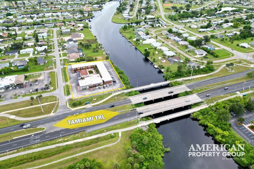 14000 Tamiami Trl, North Port, FL à vendre - Photo de l’immeuble – Image 2 sur 23