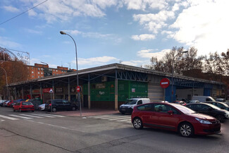 Plus de détails pour Paseo Del Val, 16, Alcalá de Henares - Local commercial à louer
