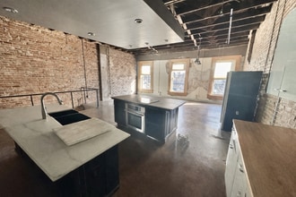 111 E Chapel Hill St, Durham, NC à louer Photo intérieure– Image 1 sur 5