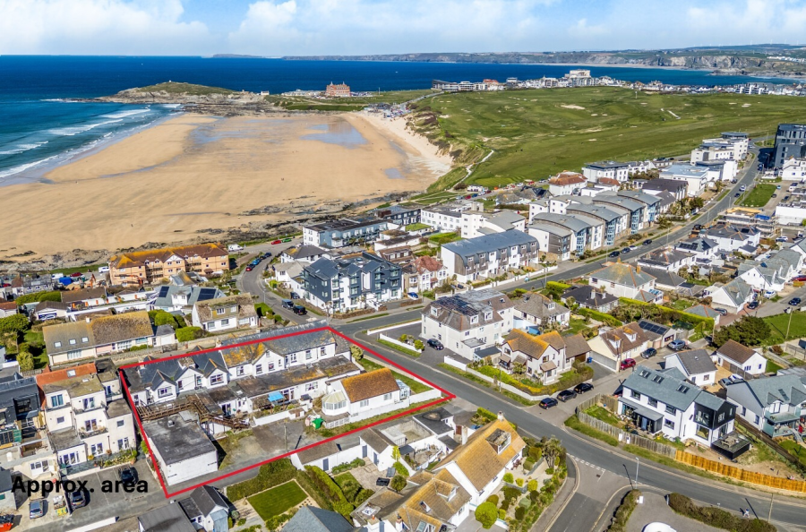 55-57 Pentire Av, Newquay à vendre Aérien– Image 1 sur 3