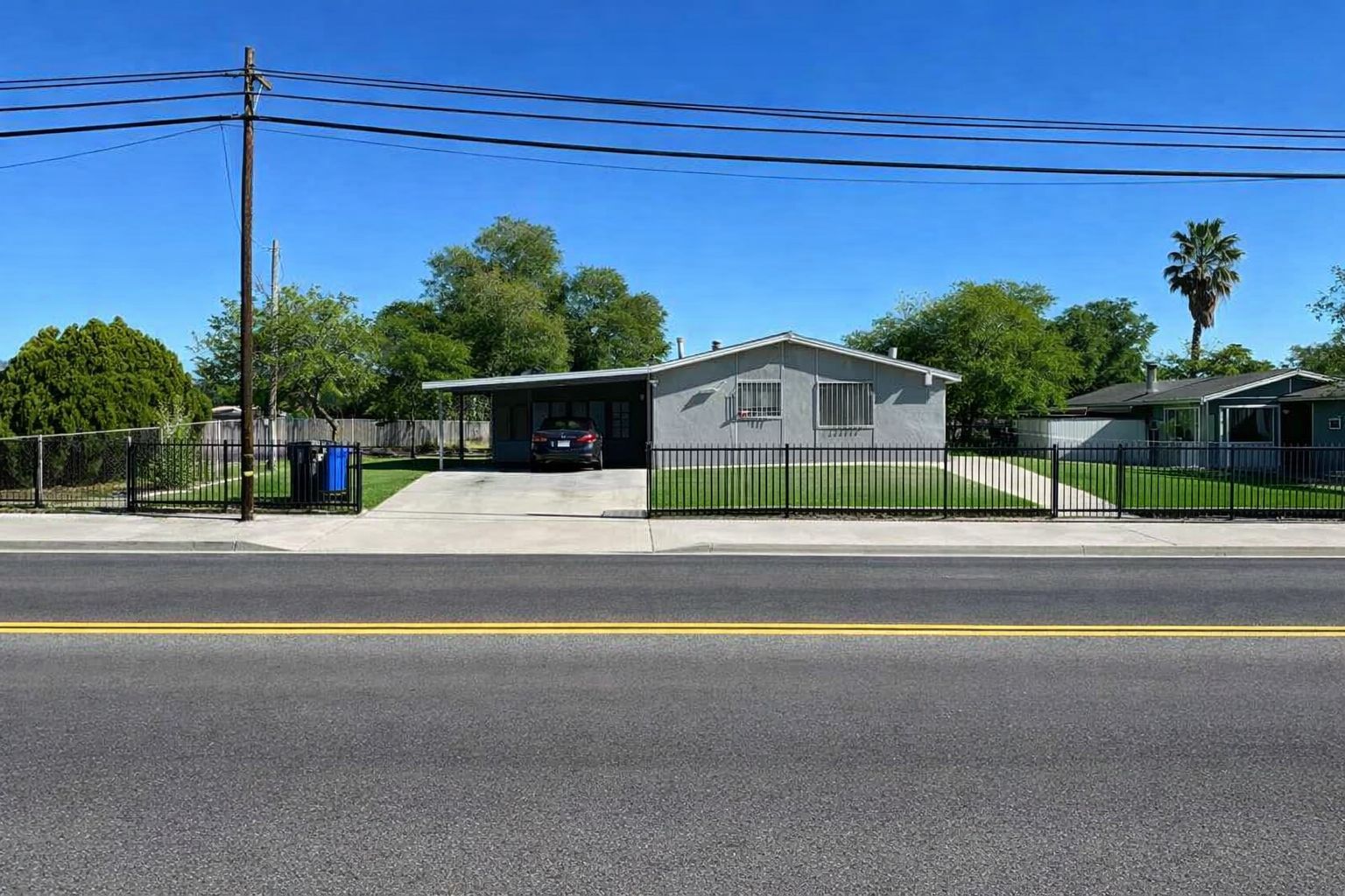 6831 Juniper Ave, Fontana, CA à vendre Photo principale– Image 1 sur 10