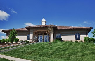 Plus de détails pour 1441 E 104th St, Kansas City, MO - Bureau à vendre