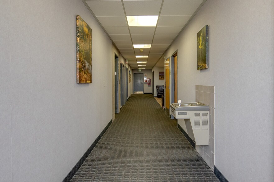 7200 E Hampden Ave, Denver, CO à louer - Photo intérieure – Image 2 sur 39