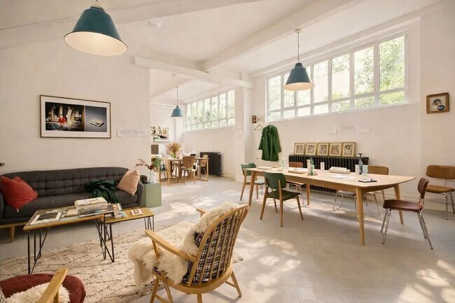 Plus de détails pour 91 Avenue De La République, Paris - Bureau à louer