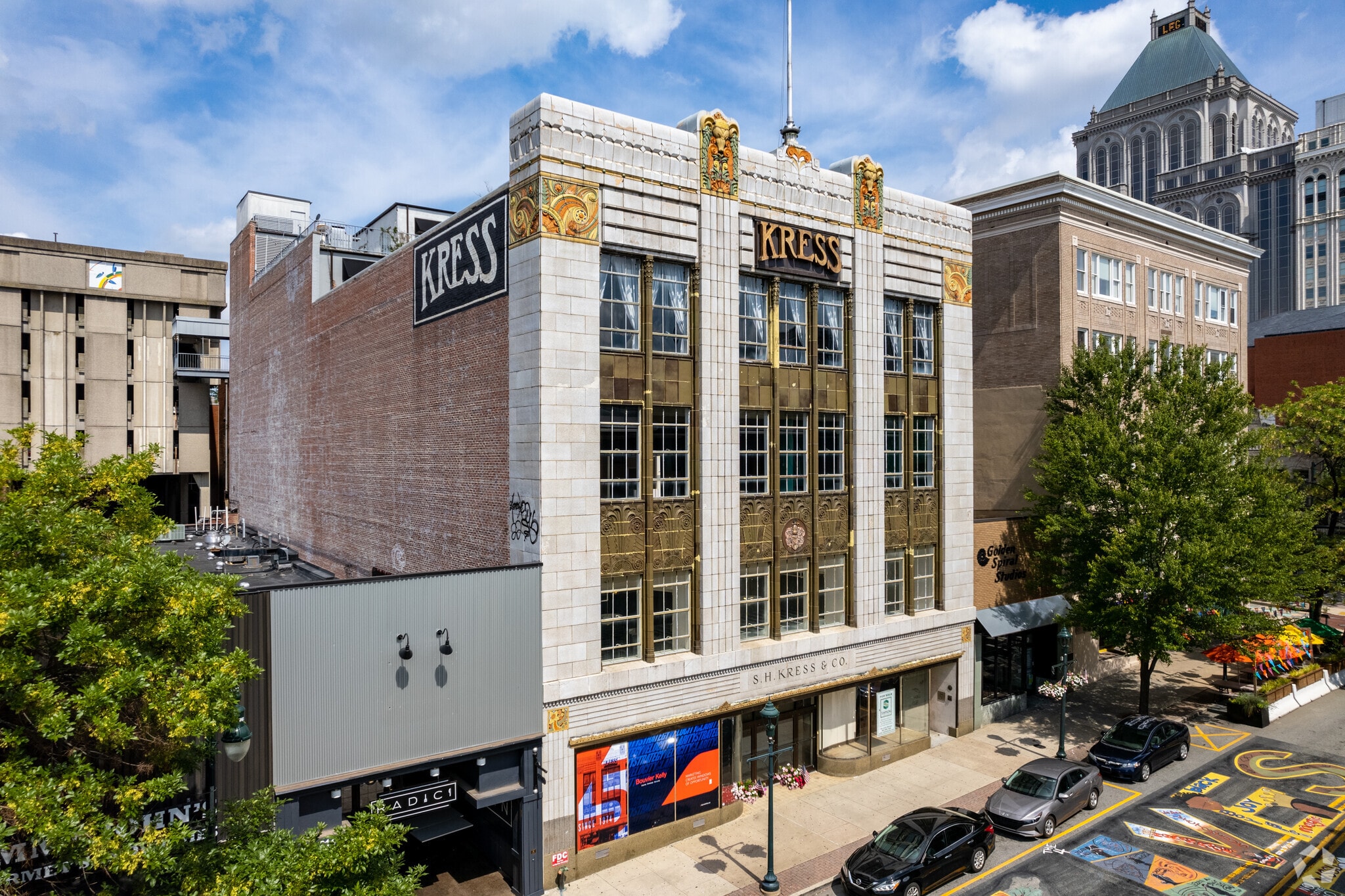 212 S Elm St, Greensboro, NC à vendre Photo principale– Image 1 sur 21