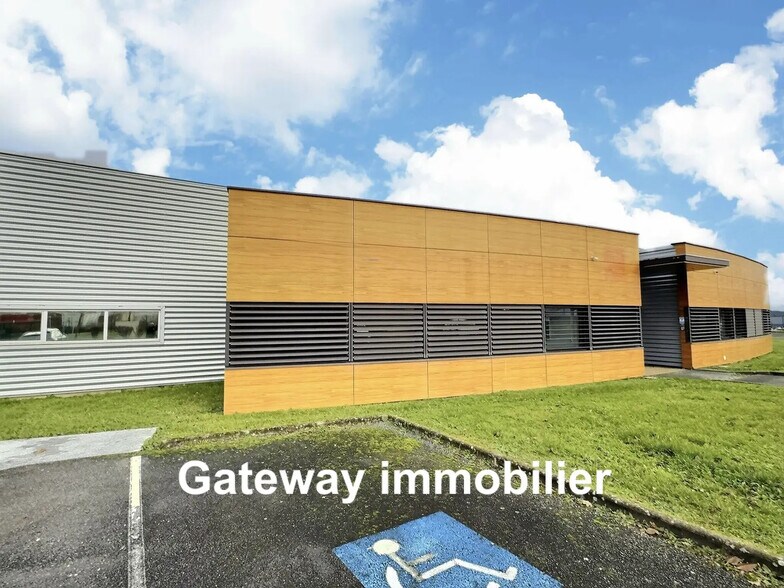 Bureau dans Creuzier-le-Neuf à vendre - Photo de l’immeuble – Image 2 sur 8