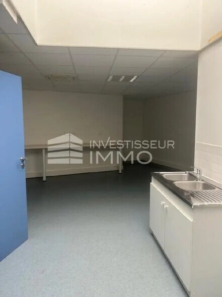 Bureau dans Boulogne-Billancourt à vendre - Photo de l’immeuble – Image 2 sur 7