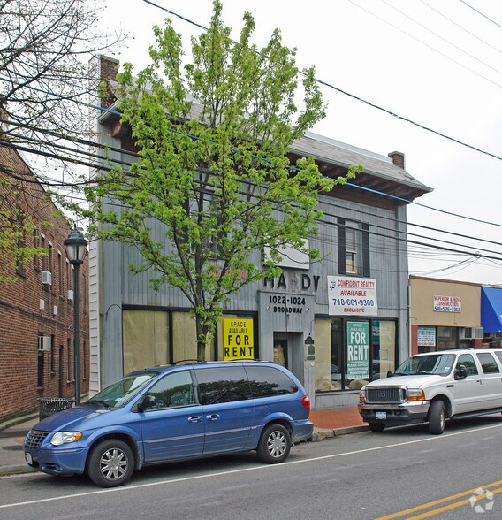 1028 Broadway, Woodmere, NY à louer - Photo principale – Image 1 sur 5
