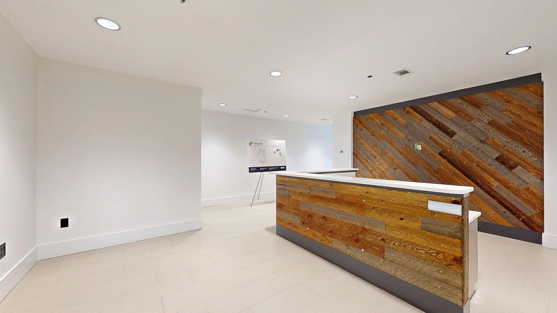 5901 Peachtree Dunwoody Rd NE, Atlanta, GA à louer Photo intérieure– Image 1 sur 7