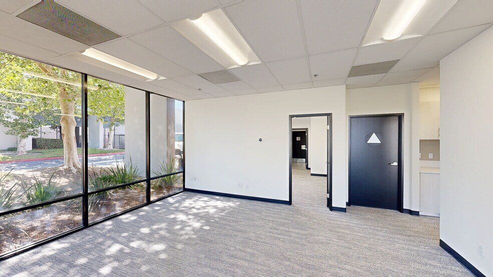 1811 Riverview Dr, San Bernardino, CA à louer - Numérisation 3D Matterport – Image 2 sur 11