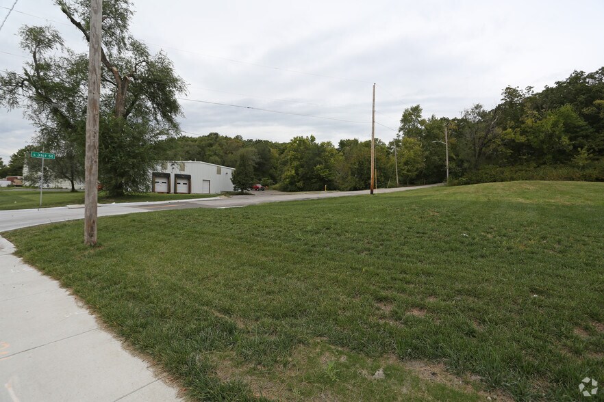 2924 Merriam Ln, Kansas City, KS à vendre - Photo principale – Image 1 sur 4