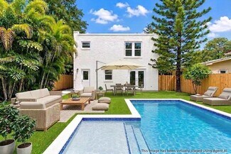 Plus de détails pour 22 NE 44th St, Miami, FL - Bureau à louer