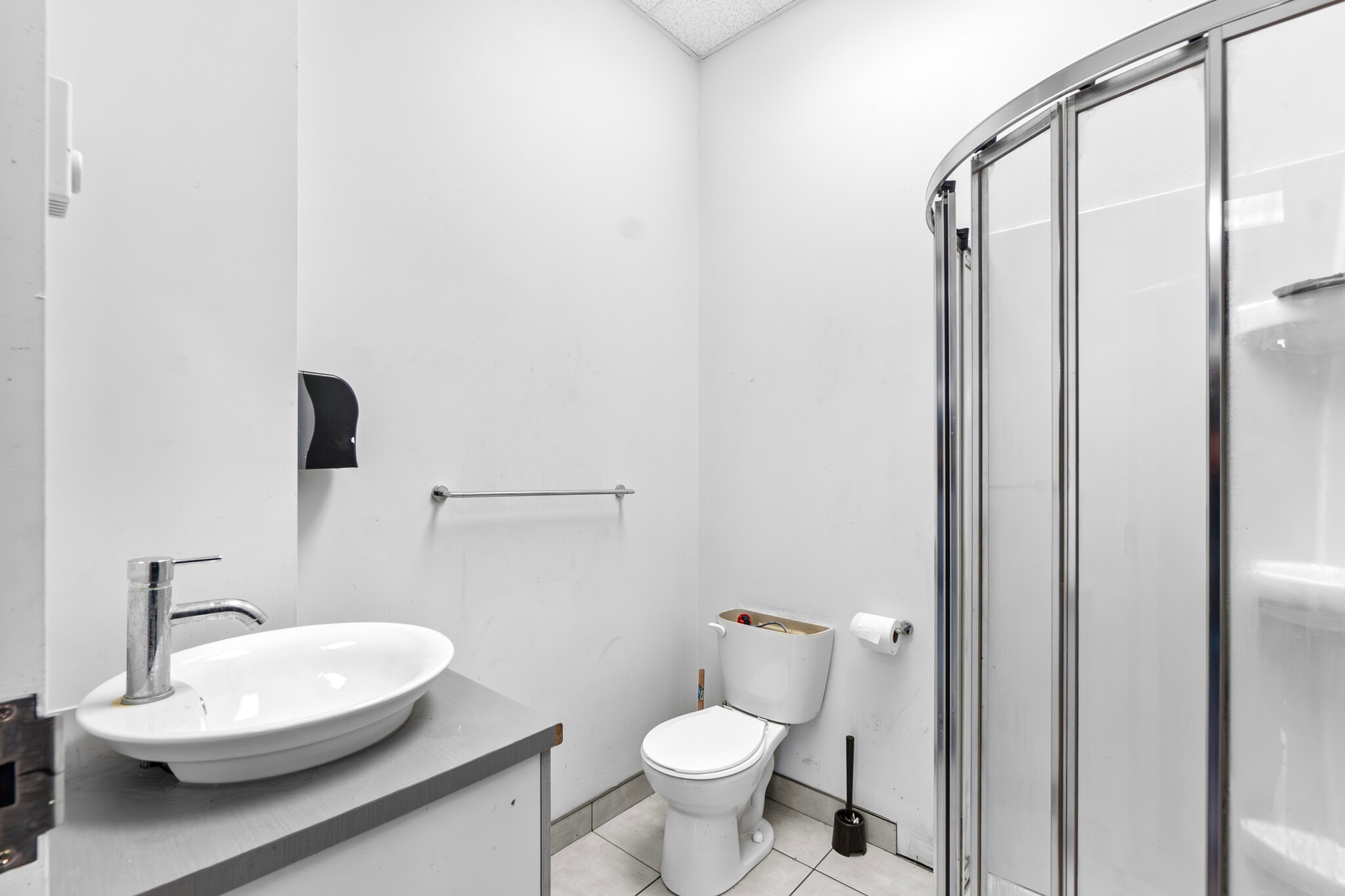 1155 Rue Saint-Charles O, Longueuil, QC à louer Photo intérieure– Image 1 sur 18