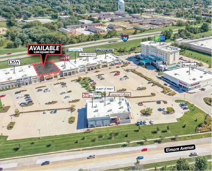 4219-4341 Elmore Ave, Davenport, IA à louer Aérien– Image 1 sur 3