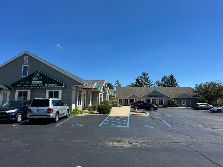 10534-10536 Coldwater Rd, Fort Wayne, IN à vendre - Photo de l’immeuble – Image 2 sur 7