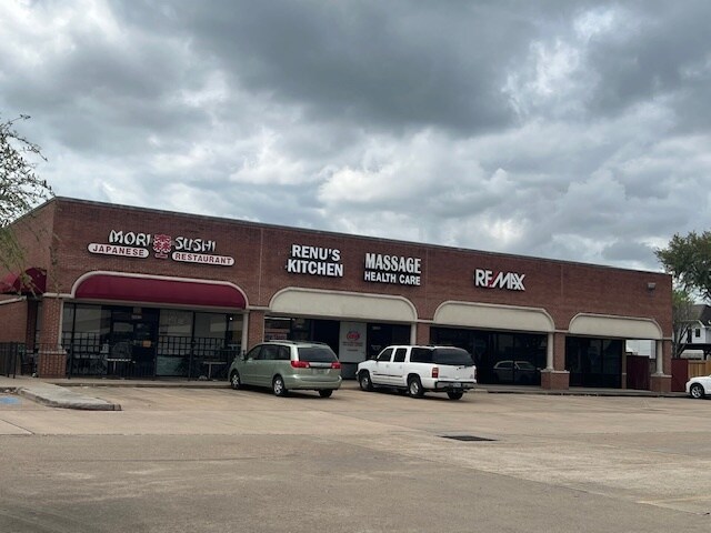 4516 Highway 6, Sugar Land, TX à louer - Photo de l’immeuble – Image 3 sur 4