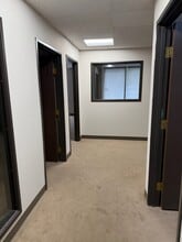 2140 Eastman Ave, Ventura, CA à louer Photo intérieure– Image 1 sur 11