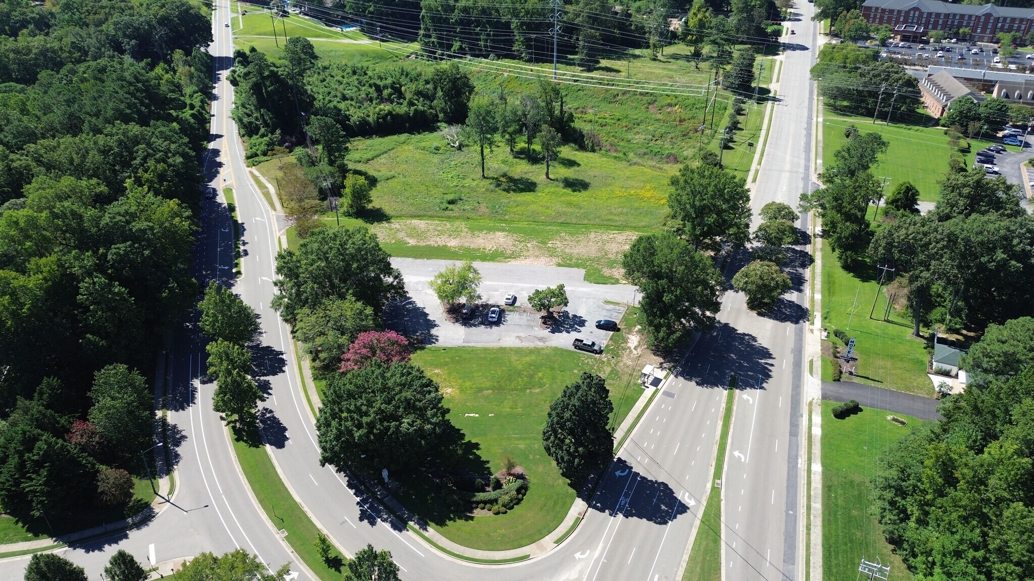 924 & 942 Capitol Landing Rd, Williamsburg, VA à vendre Photo principale– Image 1 sur 2