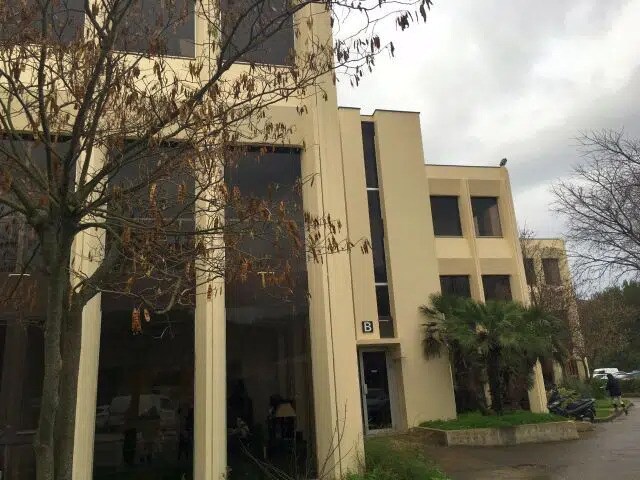 Bureau dans Gémenos à louer Photo de l’immeuble– Image 1 sur 15