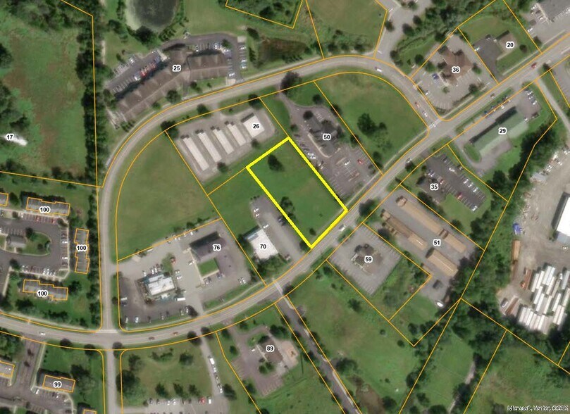 60 Boniface Dr, Pine Bush, NY à vendre - Photo de l’immeuble – Image 1 sur 12