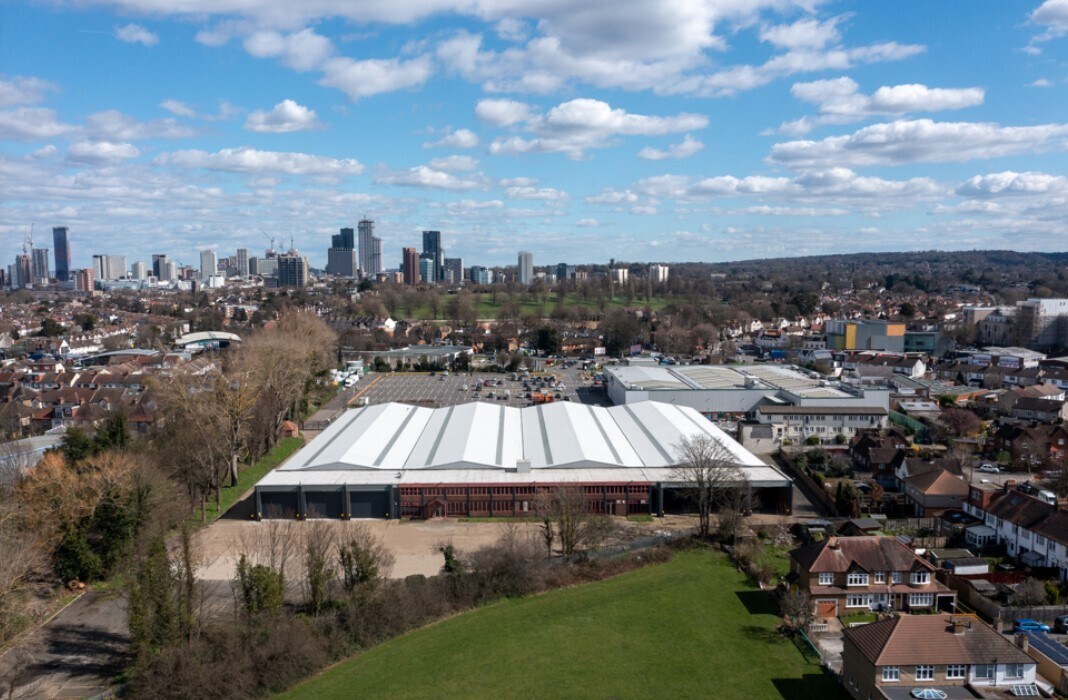 500 Purley Way, Croydon à louer Photo principale– Image 1 sur 2