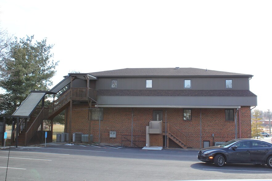 137 Laxton Rd, Lynchburg, VA à louer - Photo de l’immeuble – Image 2 sur 2