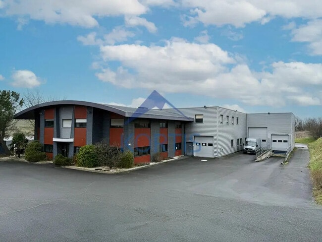 Plus de détails pour Local d'activités à louer