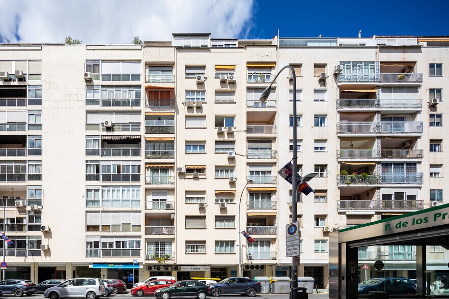 Avenida de la República Argentina, 52, Séville, Sevilla à vendre - Photo principale – Image 1 sur 2