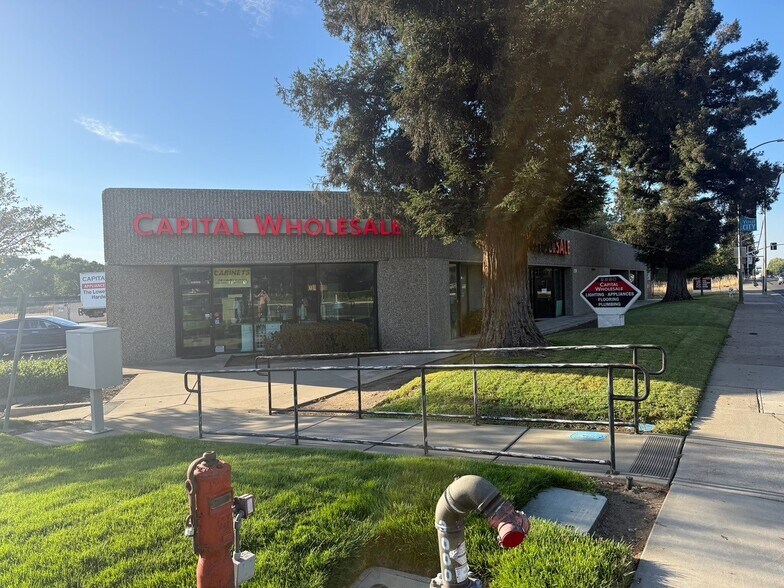 2990 Sunrise Blvd, Rancho Cordova, CA à louer - Photo de l’immeuble – Image 2 sur 9