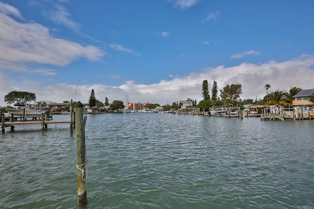 View Photo