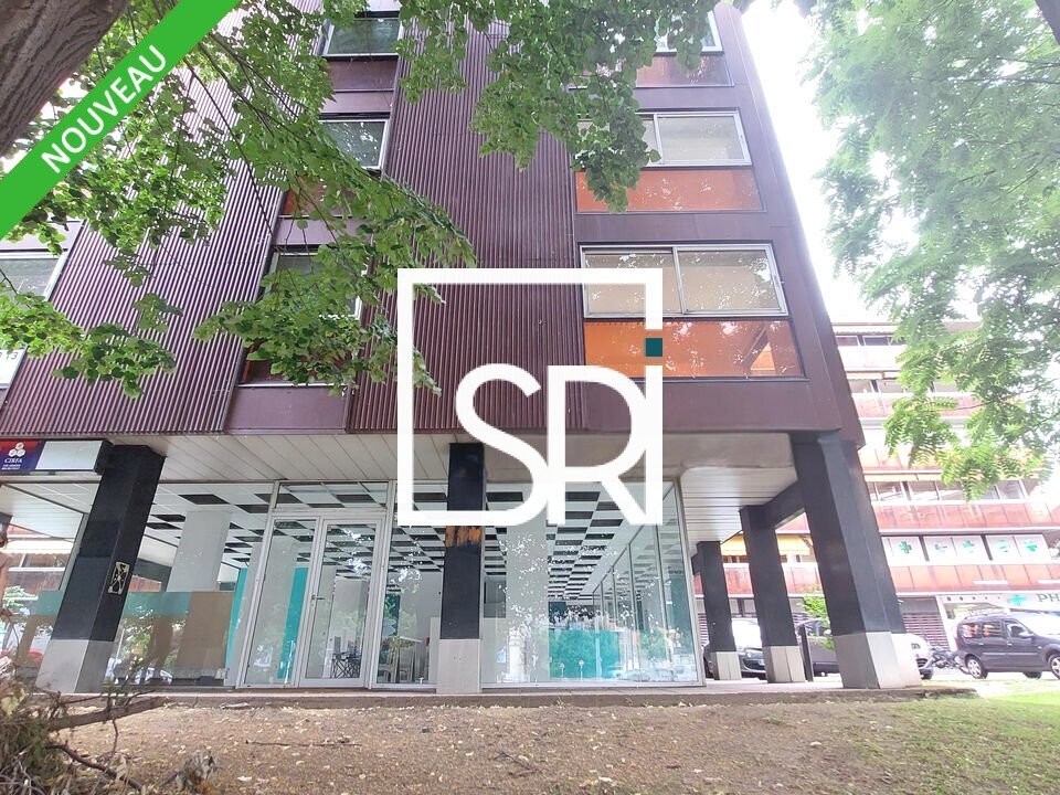 71 Boulevard Berthelot, Clermont-Ferrand à louer Photo de l’immeuble– Image 1 sur 11