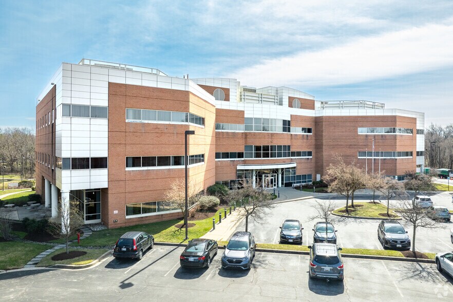 6411 Beckley St, Baltimore, MD à louer - Photo de l’immeuble – Image 1 sur 27