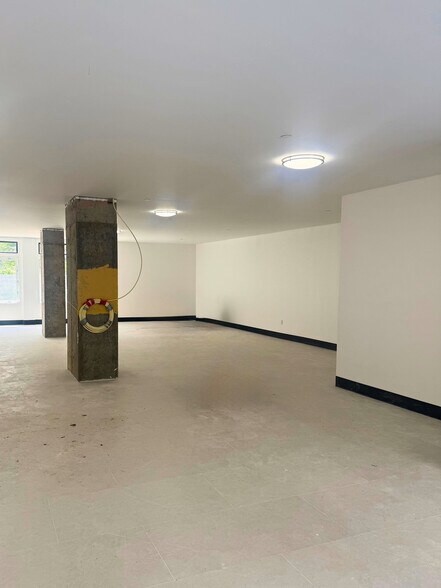 40 W 167th St, Bronx, NY à louer - Photo de l’immeuble – Image 3 sur 11