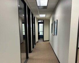 50 Sugar Creek Center Blvd, Sugar Land, TX à louer Photo intérieure– Image 2 sur 5